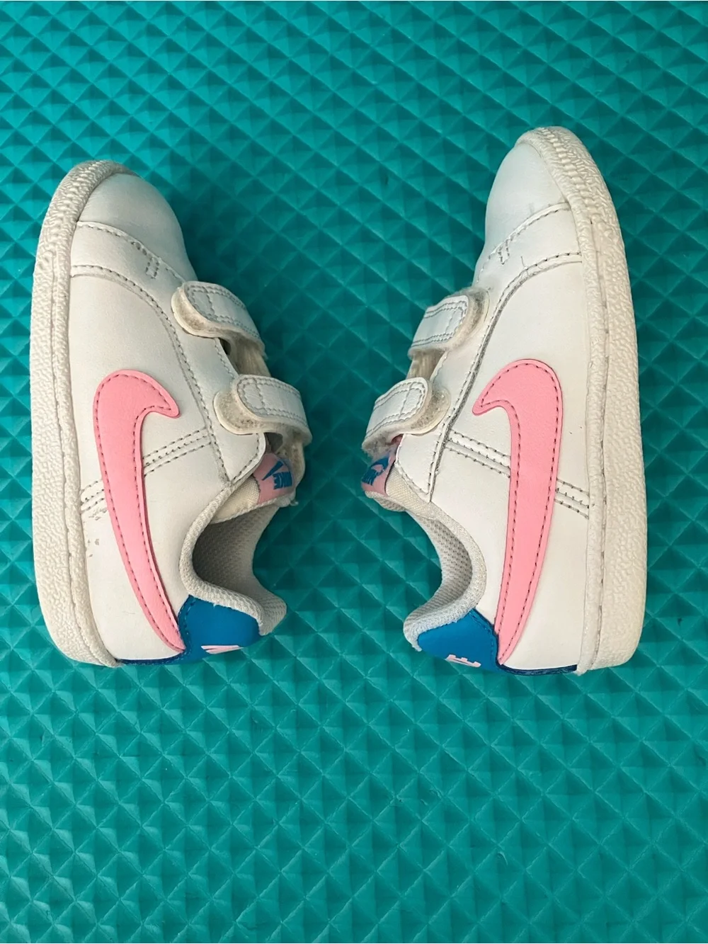 NIKE Toddler Girls Court Royale White Leather Sneakers | 7